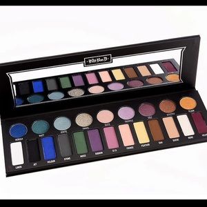 Limited Edition Kat Von D Metal Eyeshadow Pallet